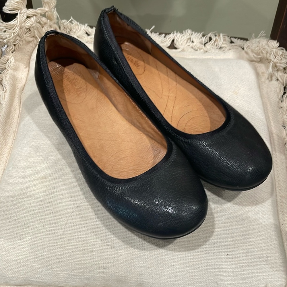Indigo by Clark’s 8M